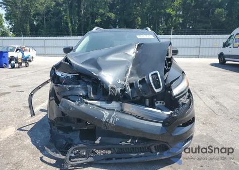 2014 Jeep Cherokee Latitude z USA, uszkodzony, nr VIN 1C4PJMCB2EW146243